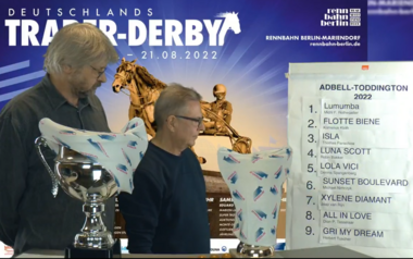 Adbell-Toddington mit Top-Besetzung