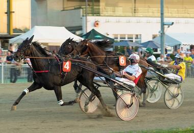 Cash Winner holt sich auch den Großen Preis von Bayern (Foto: @fotofinish)