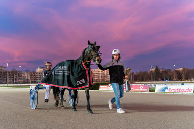 Favorit der Derbymeisterschaft: Thomas Royer mit My Way Fortuna (Foto: Marius Schwarz)