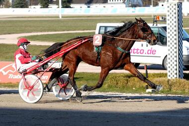 Mephisto PS mit Victor Gentz (Foto: Uwe Stelling)