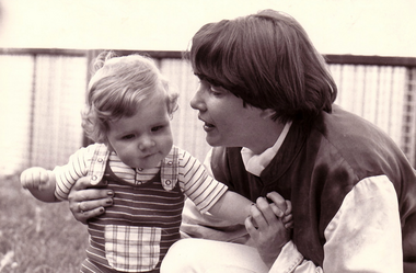 Rennsport-Star und liebende Mutter: Die Sulky-Legende Marion Jauß Rennsport-Star und liebende Mutter: Die Sulky-Legende Marion Jauß