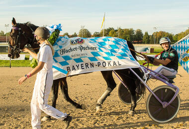 Days of Thunder nach seinem Triumph im Bayern-Pokal (fotofinish.de)