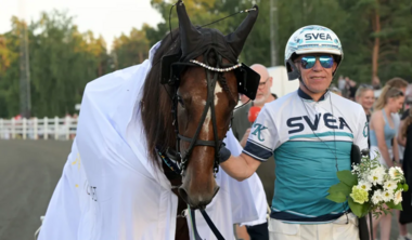 Allegiant und Örjan Kihlström (Foto: LARS JAKOBSSON / TR BILD)