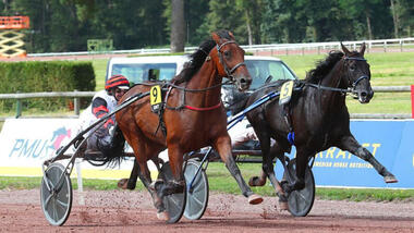 Hymne du Gers (9) ringt Iguski Sautonne (5) nieder (Foto: letrot.com)