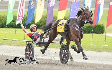 Jiggy Jog und Dexter Dunn im 44. International Trot