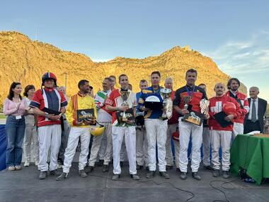 Siegerehrung vor malerischer Kulisse (Foto: FEGAT)