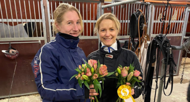 Happy: Sybille Tinter und Sarah Kube (Foto: Facebook)