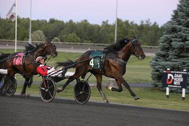 Fast as the Wind im Goodtimes Trot (Foto: harnesslink.com) Fast as the Wind im Goodtimes Trot (Foto: harnesslink.com)