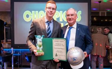 2 Generationen 2 2 Generationen 2