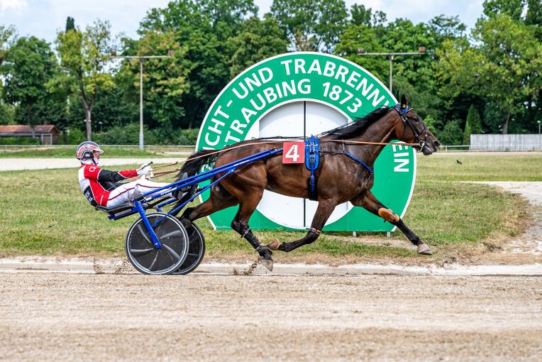 518379528_1326471622815384_2379385651829143306_n