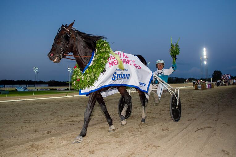 524968216_1344823427647319_8478960512110106754_n