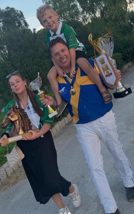 571322232_4087720254707576_4030057401511564042_n