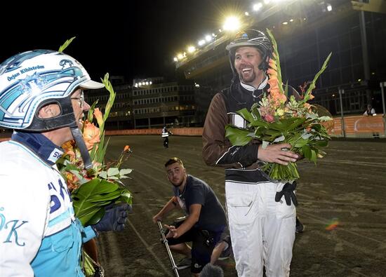 Daniel Redén och Örjan Kihlström glada efter segern