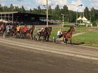 Nach dem Start des 1. Laufs - Amateurfahrerinnen-EM