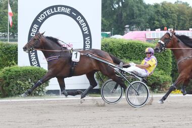 Orlando Jet gewinnt den Derbyvorlauf