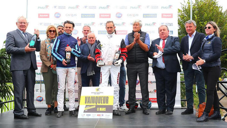 podium-gntlemans110924-aprh-66e1a99b65a2e317840331