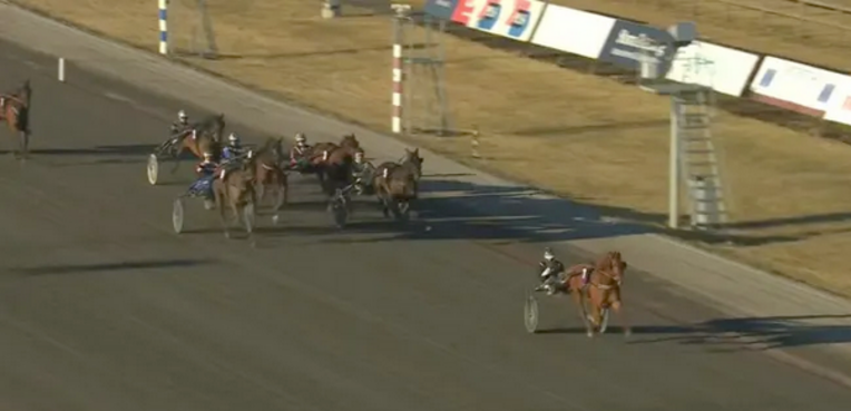 Screenshot 2026-03-22 at 21-03-41 Treåriga talanger fortsätter vinna · Senaste nyheterna om trav · Travronden