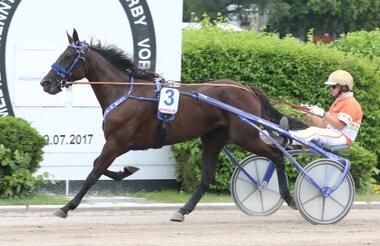 Vorlaufsiegerin Tijuana Diamant